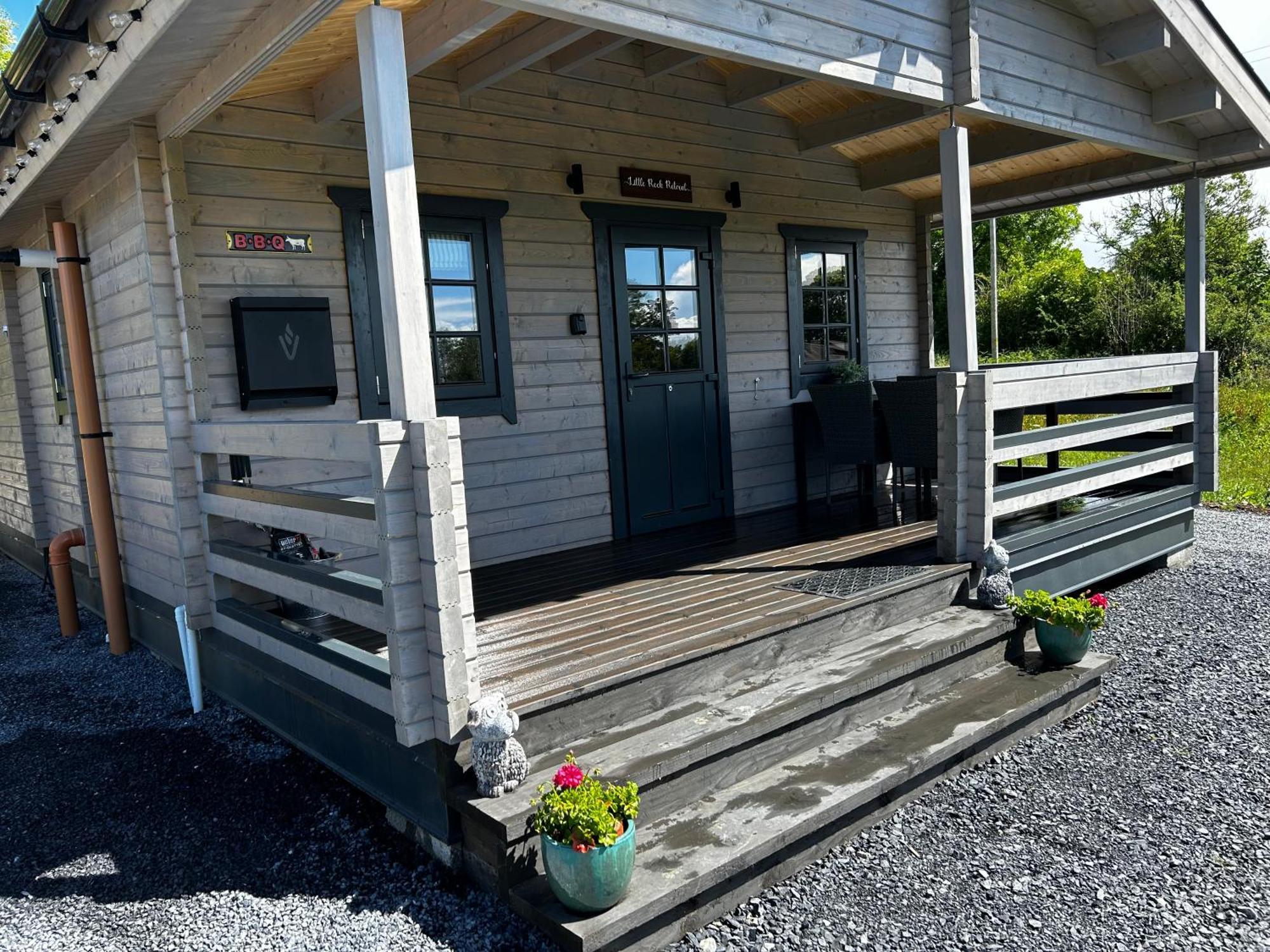 Little Rock Retreat Log Cabin With Hot Tub Castletown Gheoghegan Zewnętrze zdjęcie