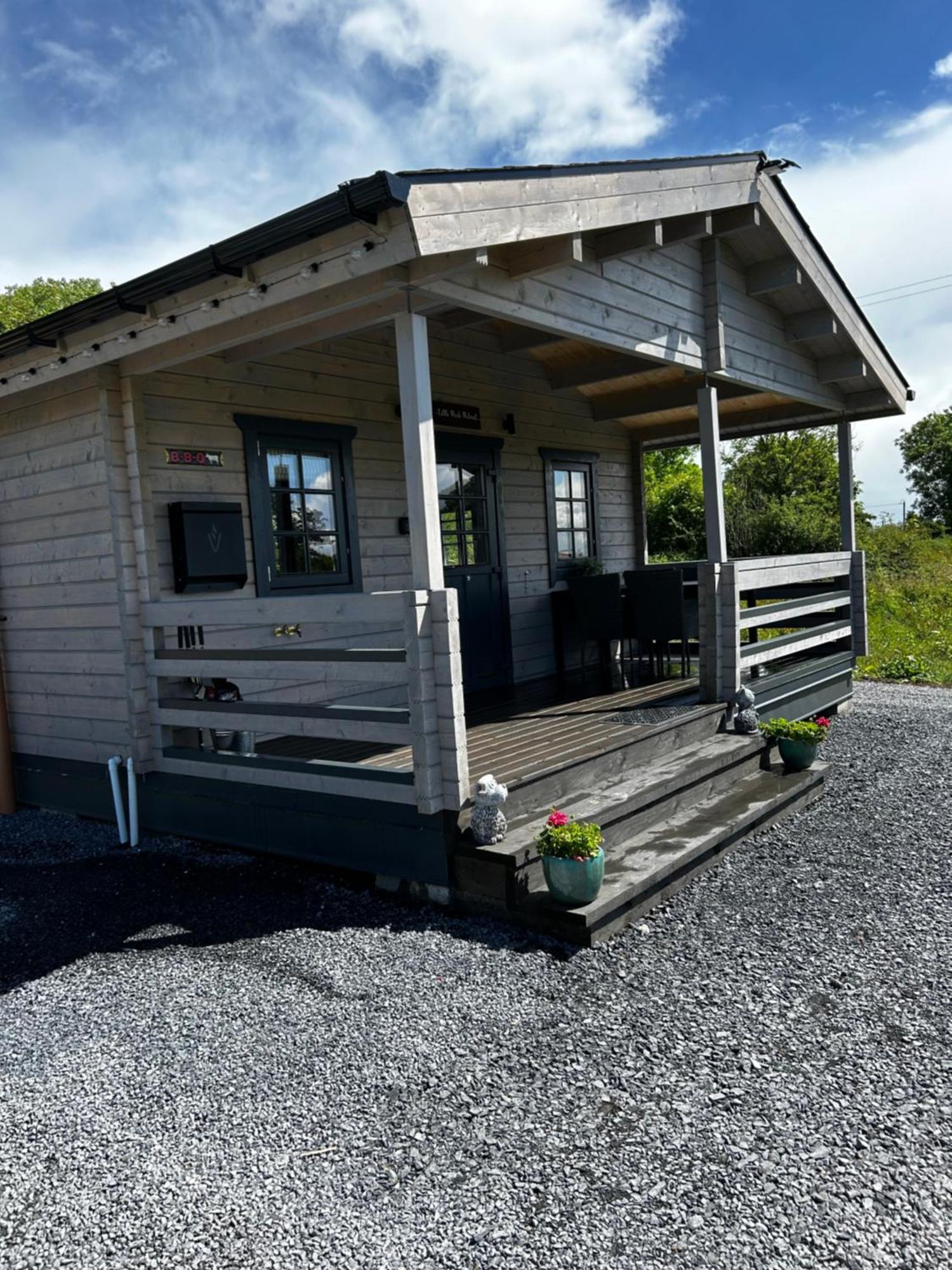 Little Rock Retreat Log Cabin With Hot Tub Castletown Gheoghegan Zewnętrze zdjęcie