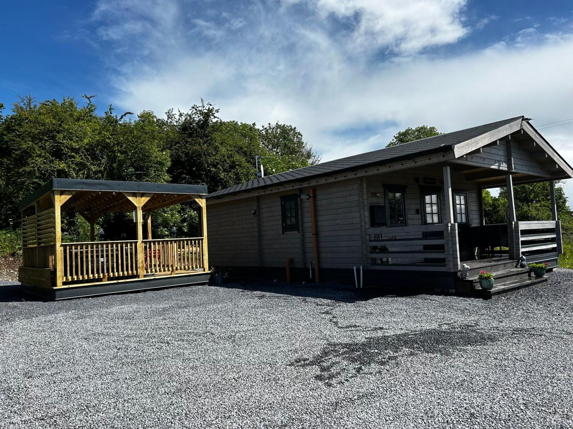 Little Rock Retreat Log Cabin With Hot Tub Castletown Gheoghegan Zewnętrze zdjęcie